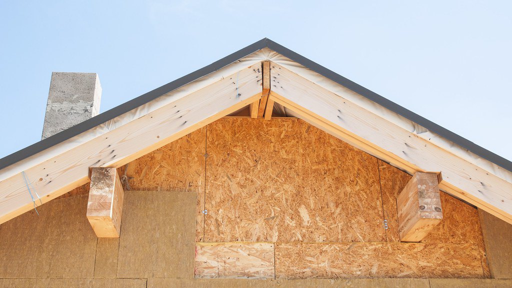 Why Should I Insulate My Home in the Fall?