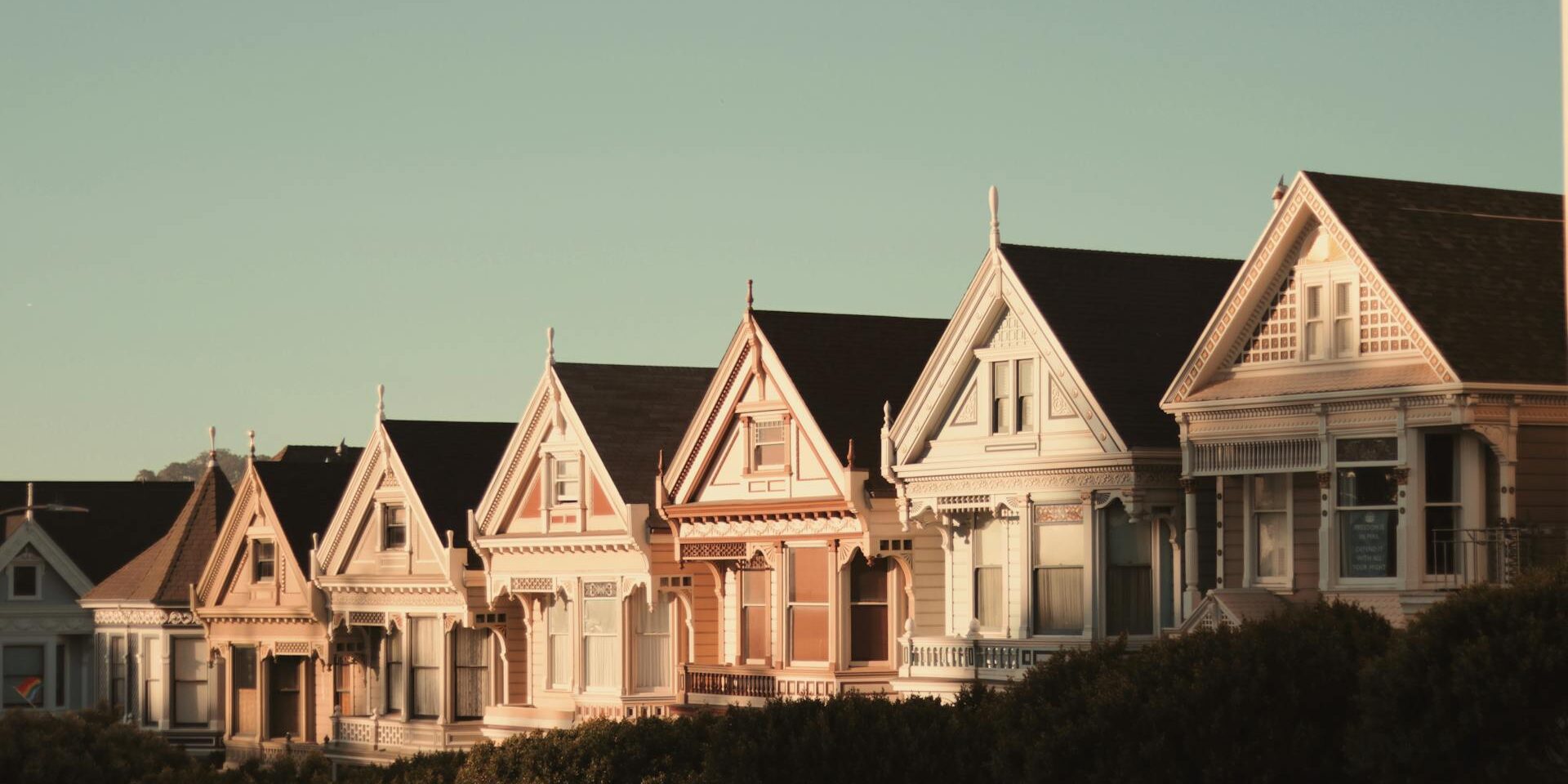 pexels-alexander-isreb-880417-1797393 Home In The Fall