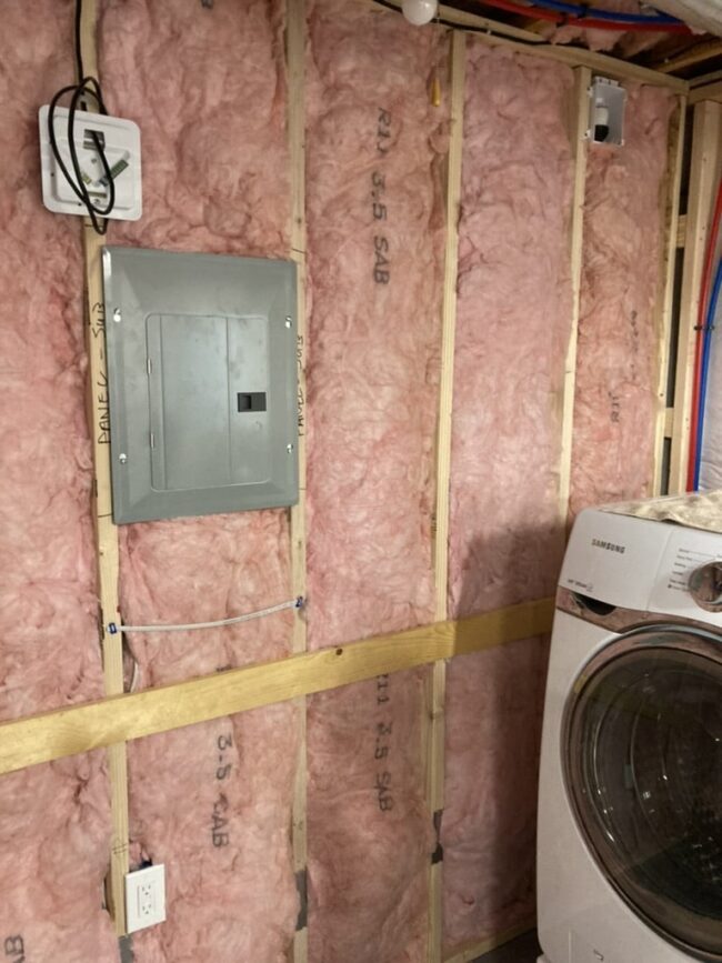 Walls-Fiberglass-Batts-In-Basement-Finish